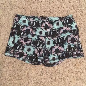Fleo 3.25 Contour shorts